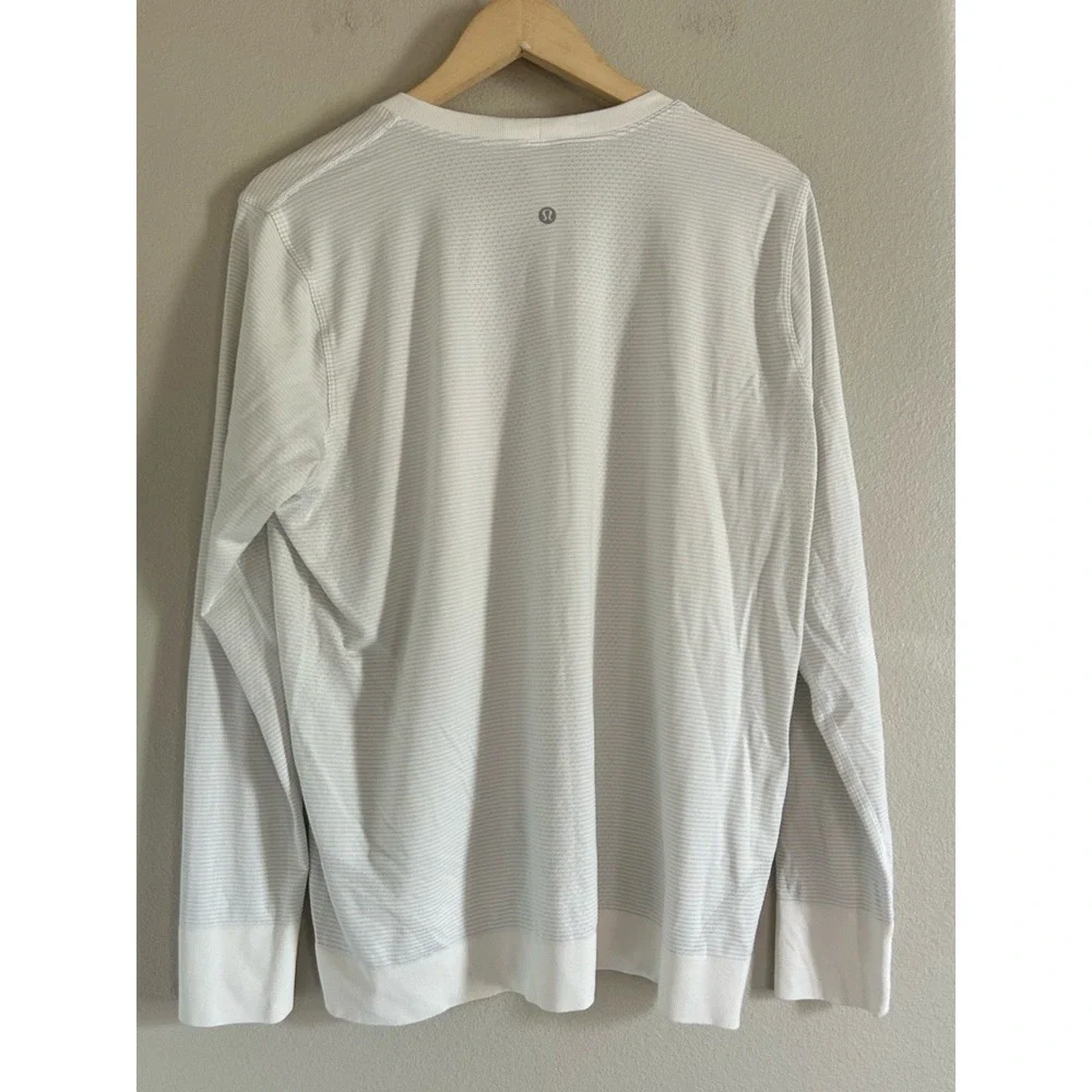 Lululemon Swiftly Relaxed Long Sleeve Shirt 2.0 white Size 12 Running